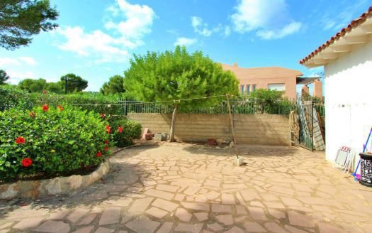 Villa 295m2 in Moraira (Alicante) – 9 Zimmer & 6 Bäder