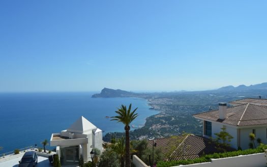 Villas 625m2 in Altea (Alicante) – 5 Bedrooms and 5 baths