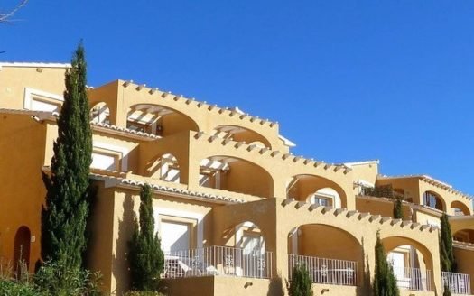 Flat for sale with sea views in Benitachell