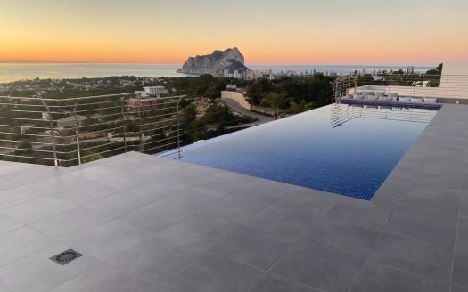 Villa 542m2 in Benissa (Alicante) – 3 Zimmer & 3 Bäder