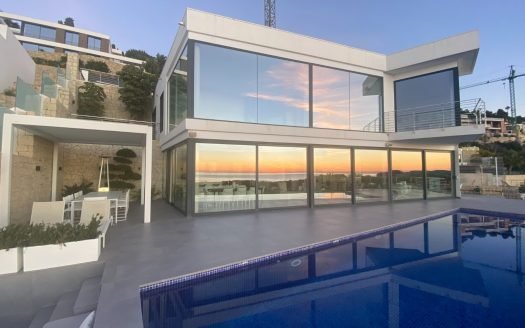 Villa 542m2 in Benissa (Alicante) – 3 Zimmer & 3 Bäder