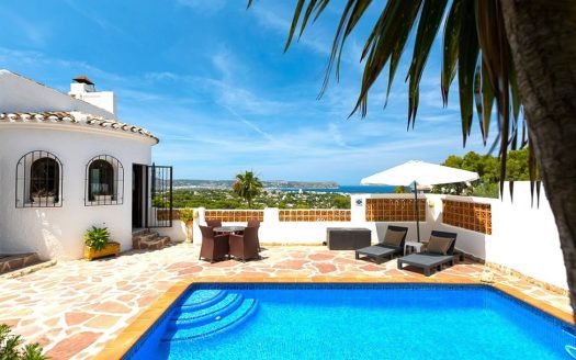 Villa zu verkaufen in Jávea mit Panoramablick auf das Meer