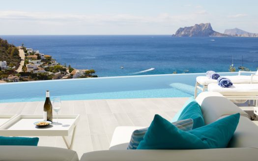Villas 458m2 in Moraira (Alicante) – 4 Bedrooms and 5 baths