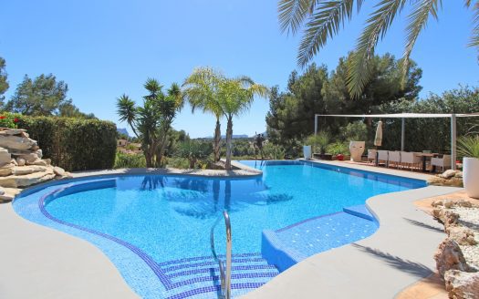 Villa 350m2 in Benissa (Alicante) – 5 Zimmer & 3 Bäder