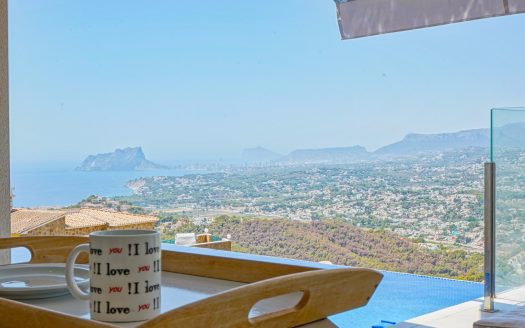 Villa 282m2 in Benitachell (Alicante) – 2 Zimmer & 2 Bäder
