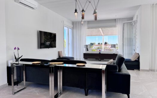 Luxe villa te koop in Javea met uitzicht op zee
