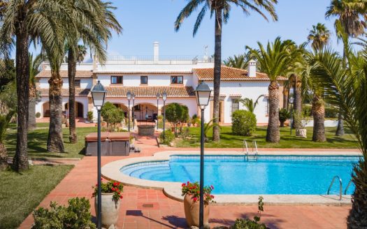 Spektakuläre Villa zu verkaufen in Jávea