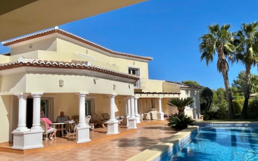 Luxus-Villa zum Verkauf in Jávea von 507m2