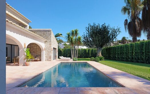 Villa 180m2 en Javea (Alicante) – 3 habitaciones y 2 baños